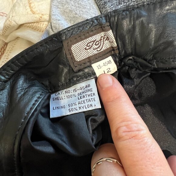 Spectacular Vintage Leather Pencil Skirt, Size 8 - Picture 4 of 8